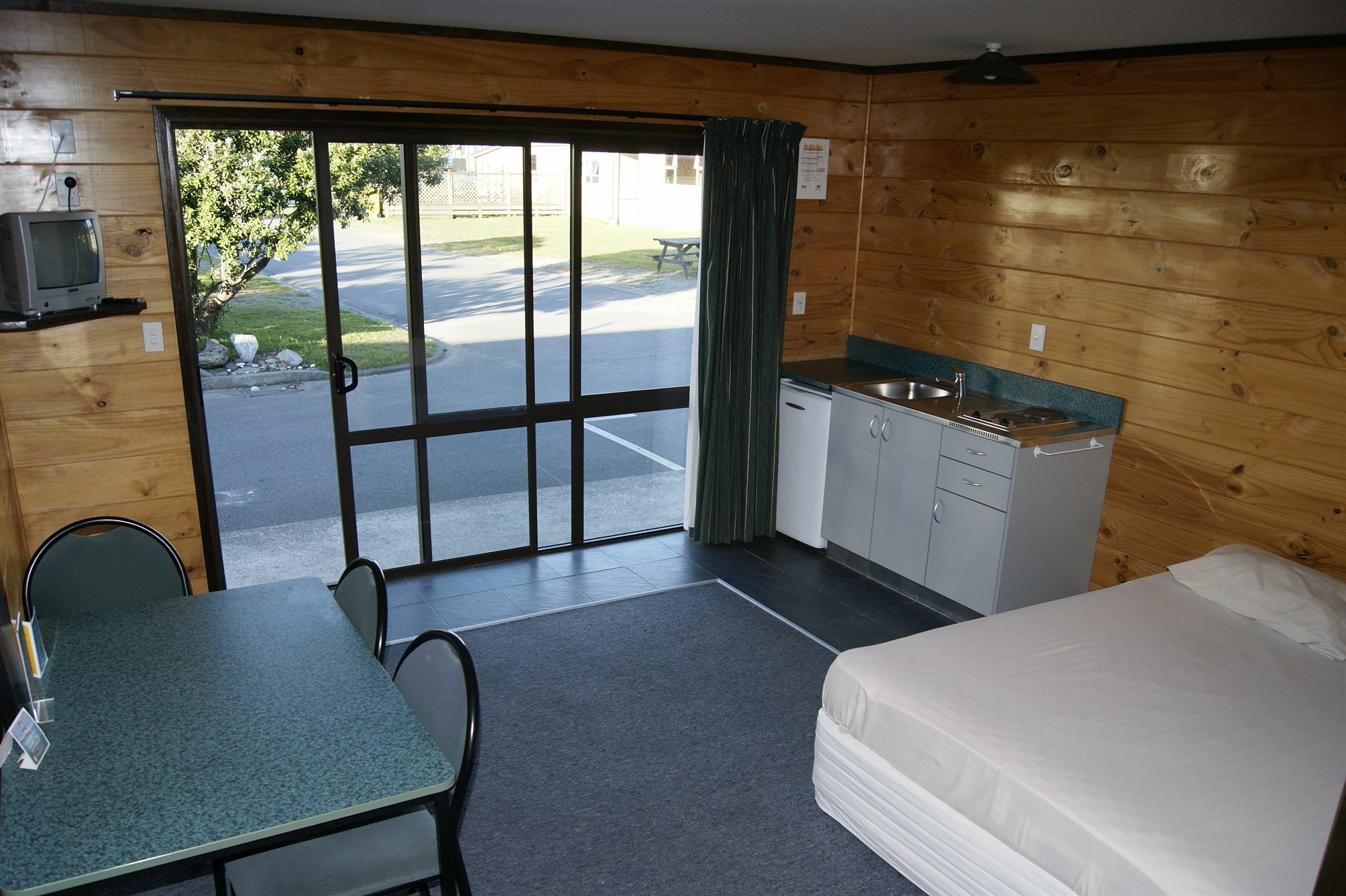 Greymouth Seaside Top 10 Holiday Park Eksteriør billede